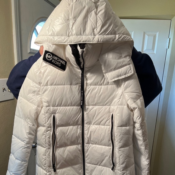 MK Designer Coat - Picture 1 of 5